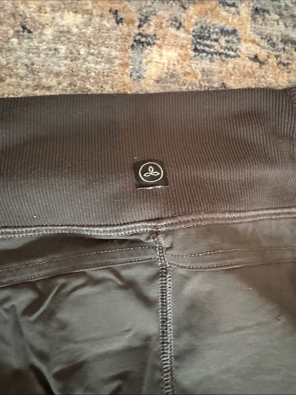 Prana olive women’s hiking pants - Picture 4 of 13